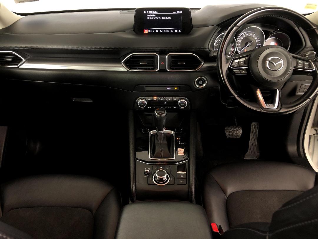 Photo '17' of Mazda CX-5