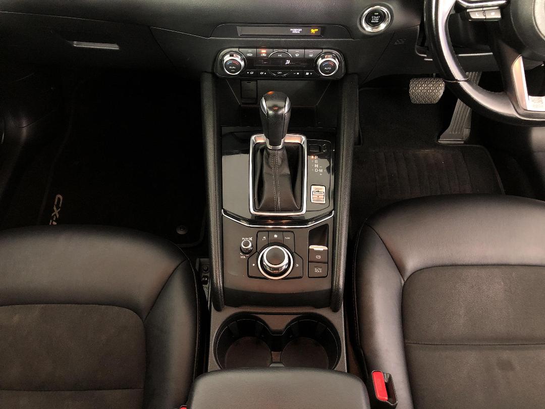 Photo '18' of Mazda CX-5