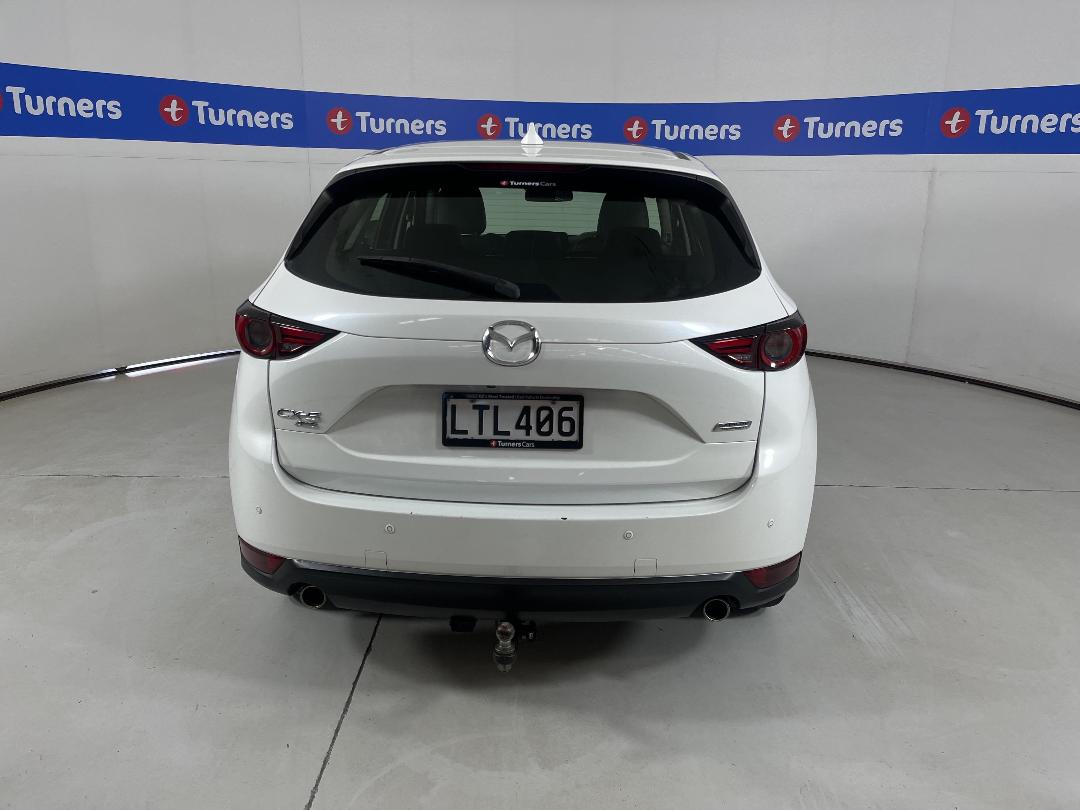 Photo '6' of Mazda CX-5