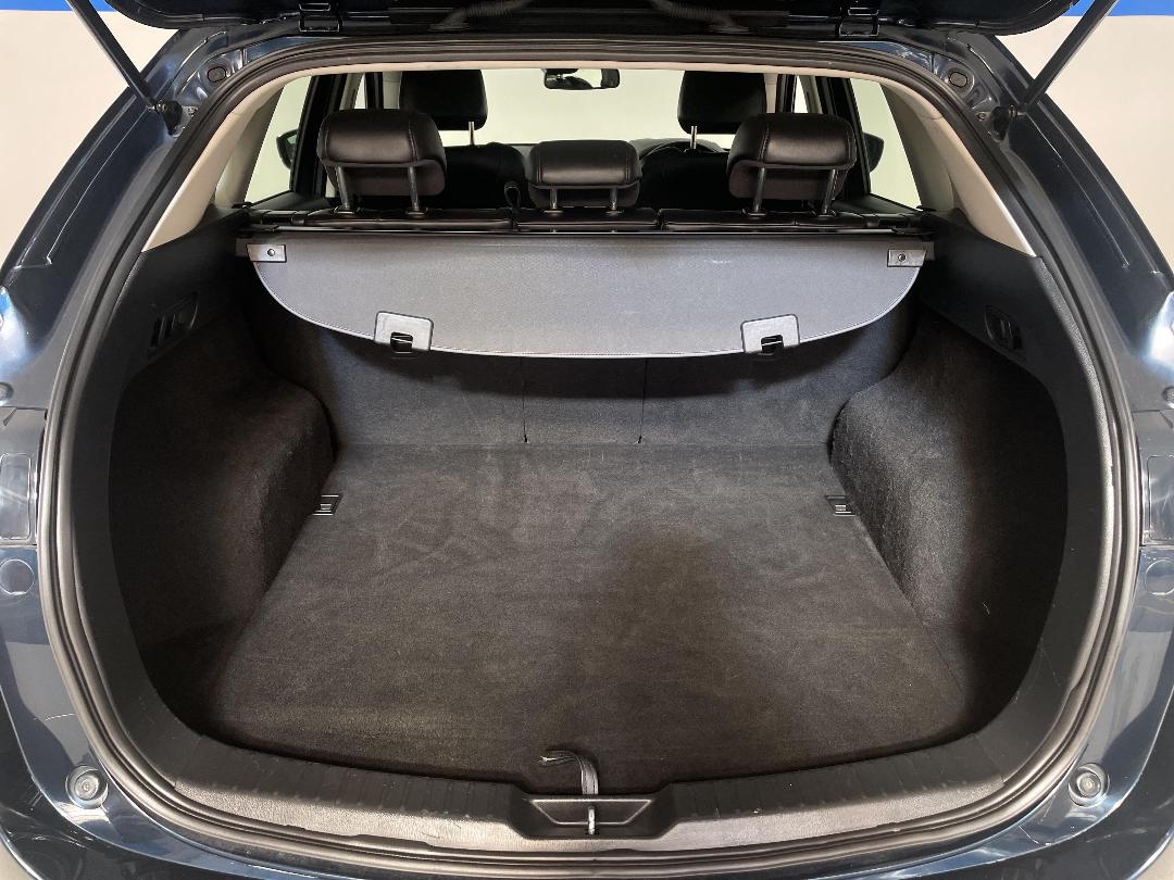 Photo '14' of Mazda CX-5 Photo '14' of Mazda CX-5