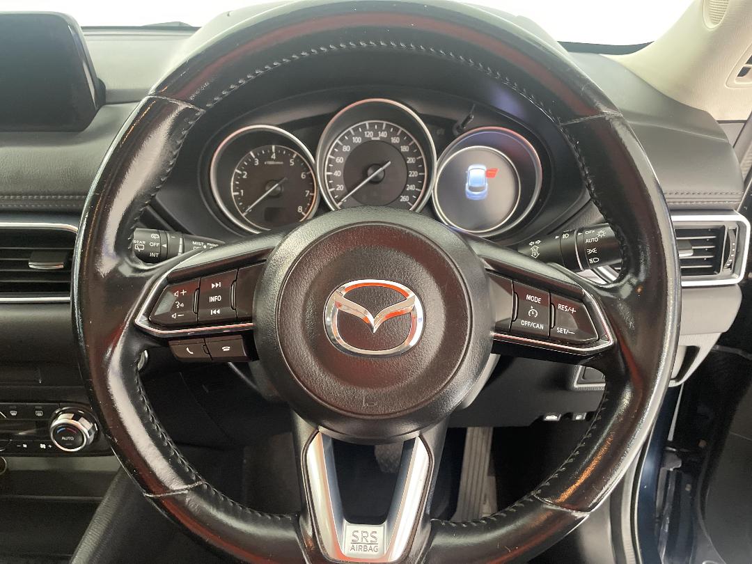 Photo '28' of Mazda CX-5 Photo '28' of Mazda CX-5