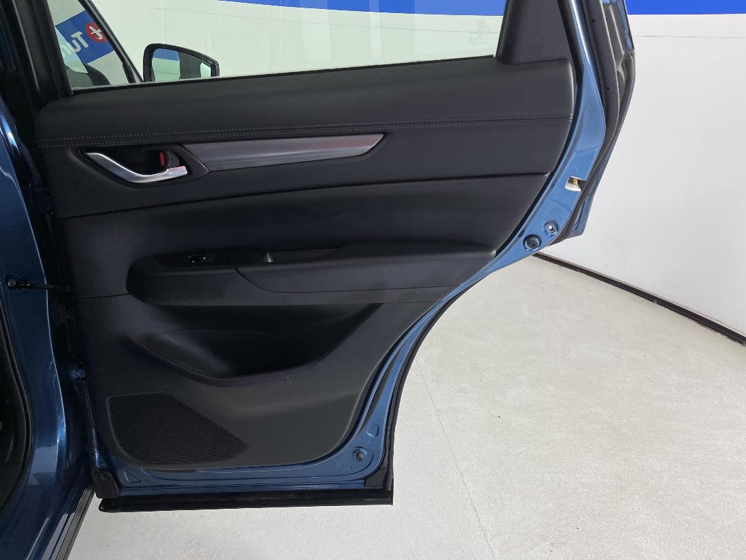 Photo '19' of Mazda CX-5