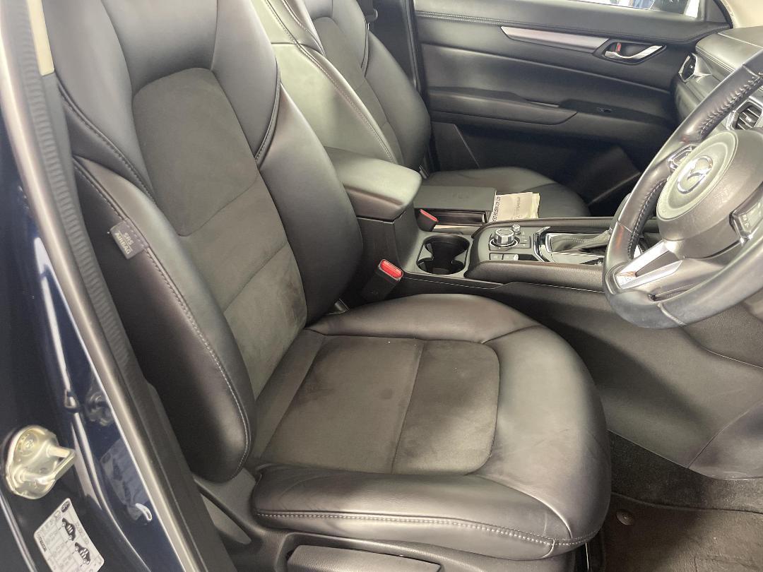 Photo '16' of Mazda CX-5