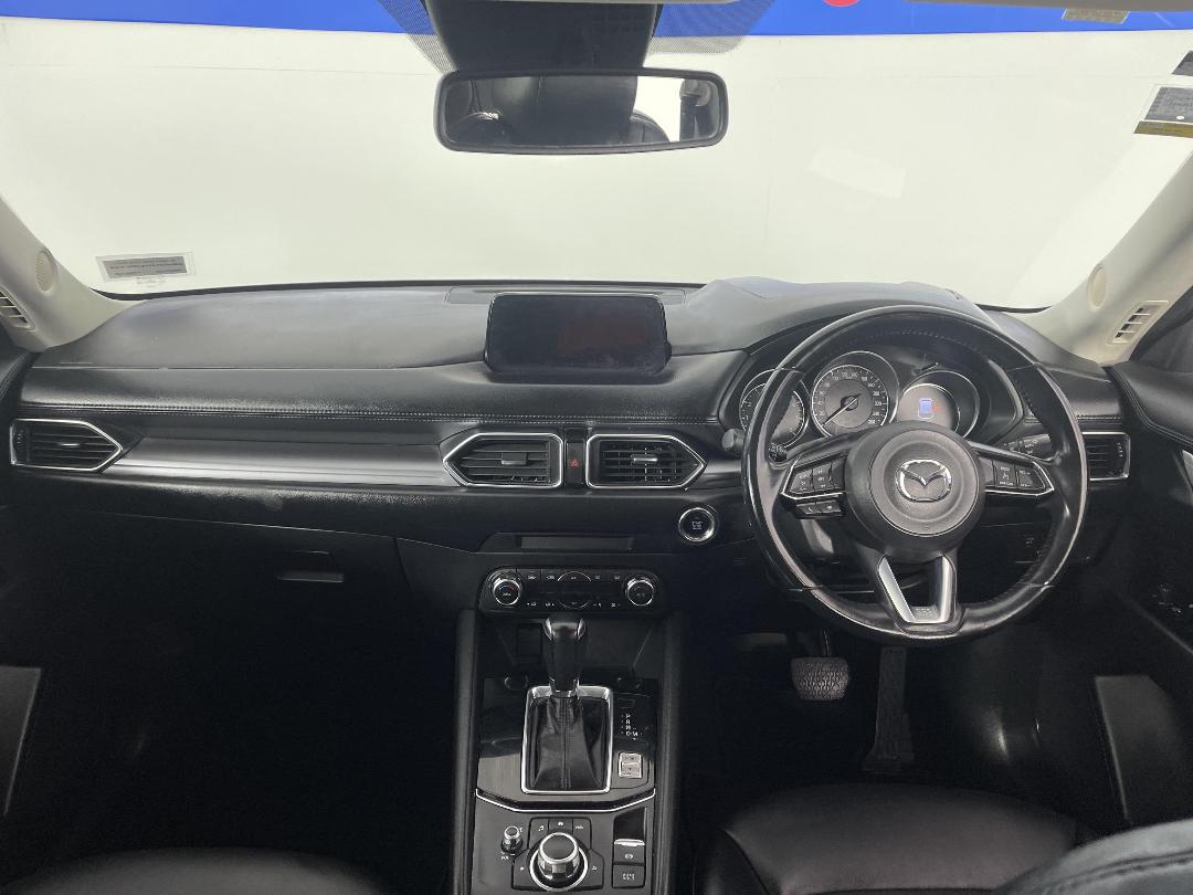 Photo '17' of Mazda CX-5