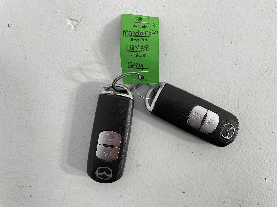 Photo '22' of Mazda CX-9