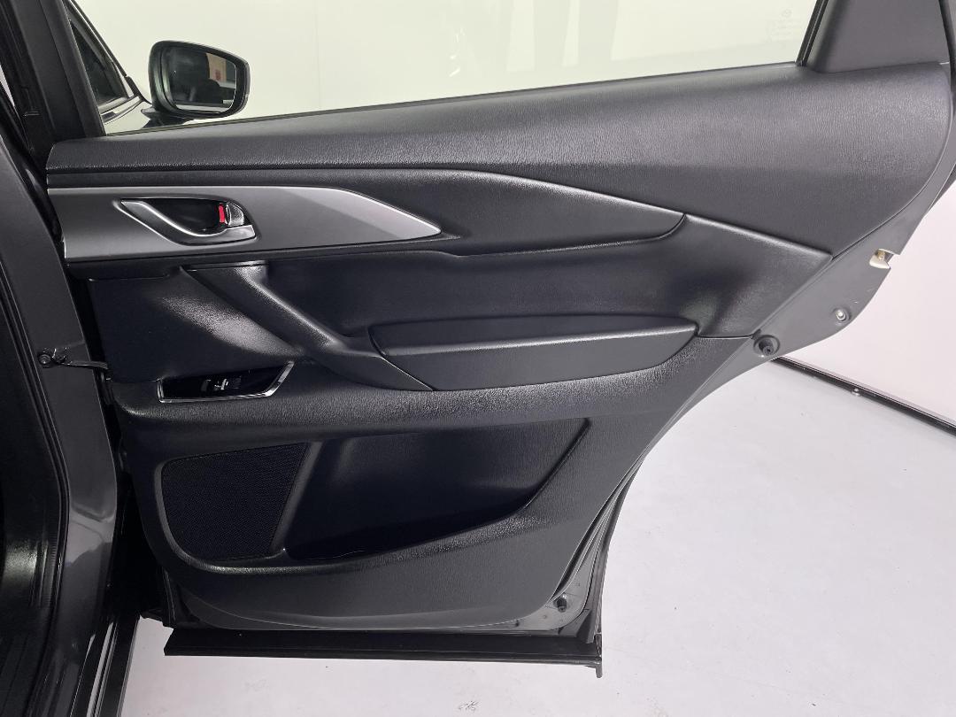 Photo '19' of Mazda CX-9