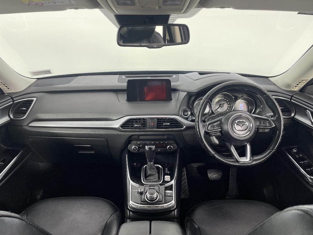 Photo '17' of Mazda CX-9