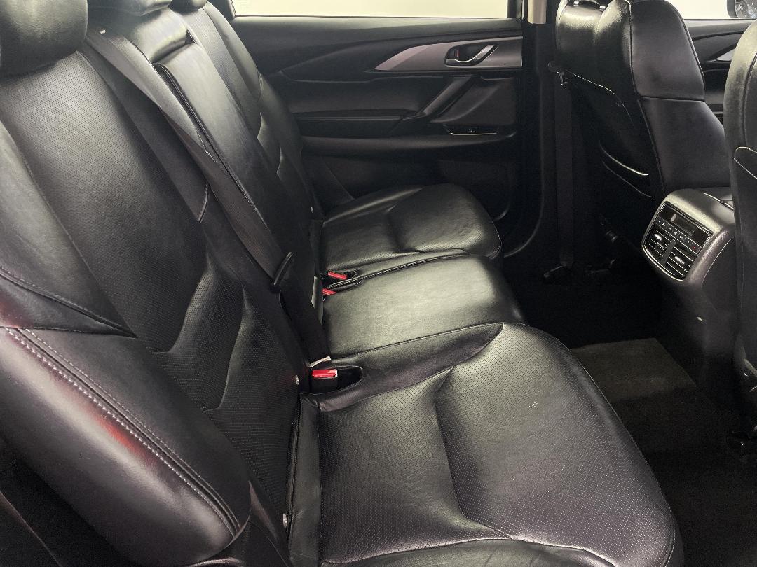 Photo '20' of Mazda CX-9