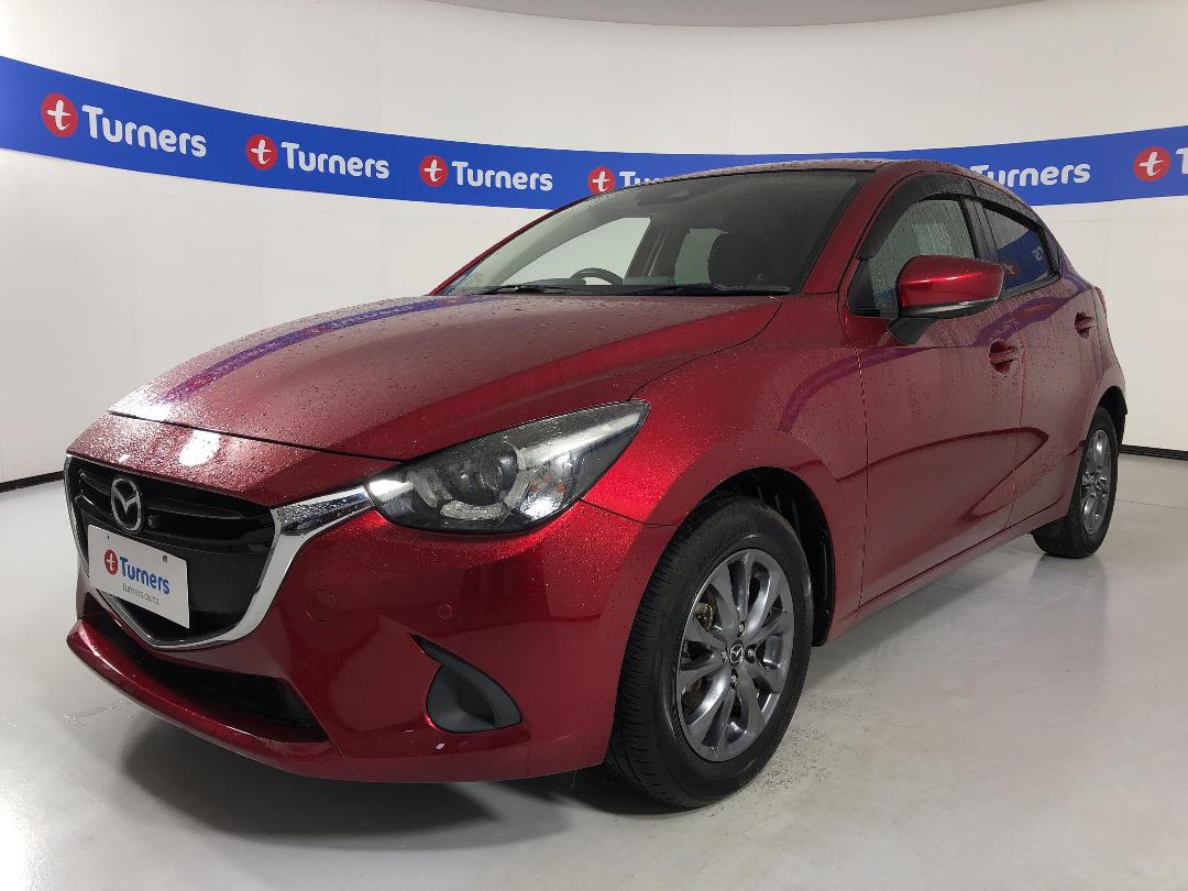 Photo '4' of Mazda Demio