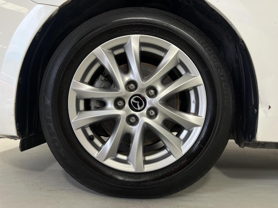 Photo '10' of Mazda Mazda3 Photo '10' of Mazda Mazda3