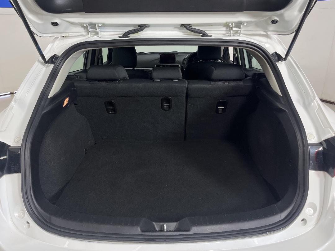 Photo '14' of Mazda Mazda3 Photo '14' of Mazda Mazda3