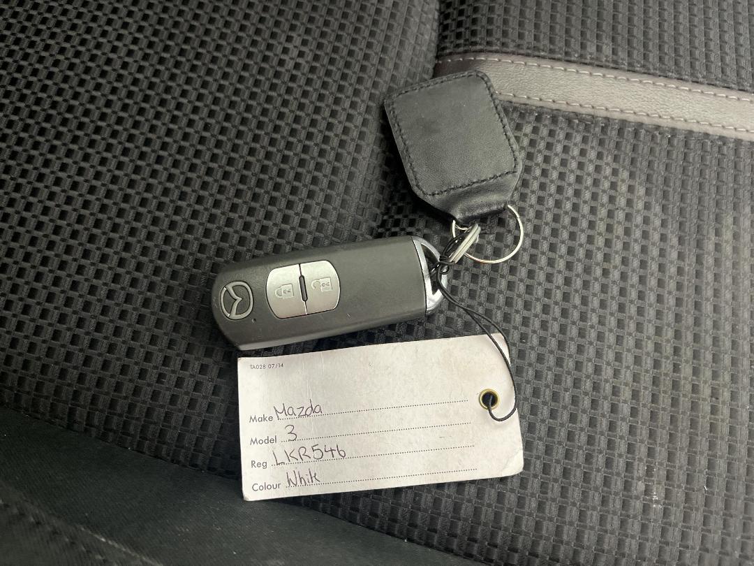 Photo '22' of Mazda Mazda3 Photo '22' of Mazda Mazda3