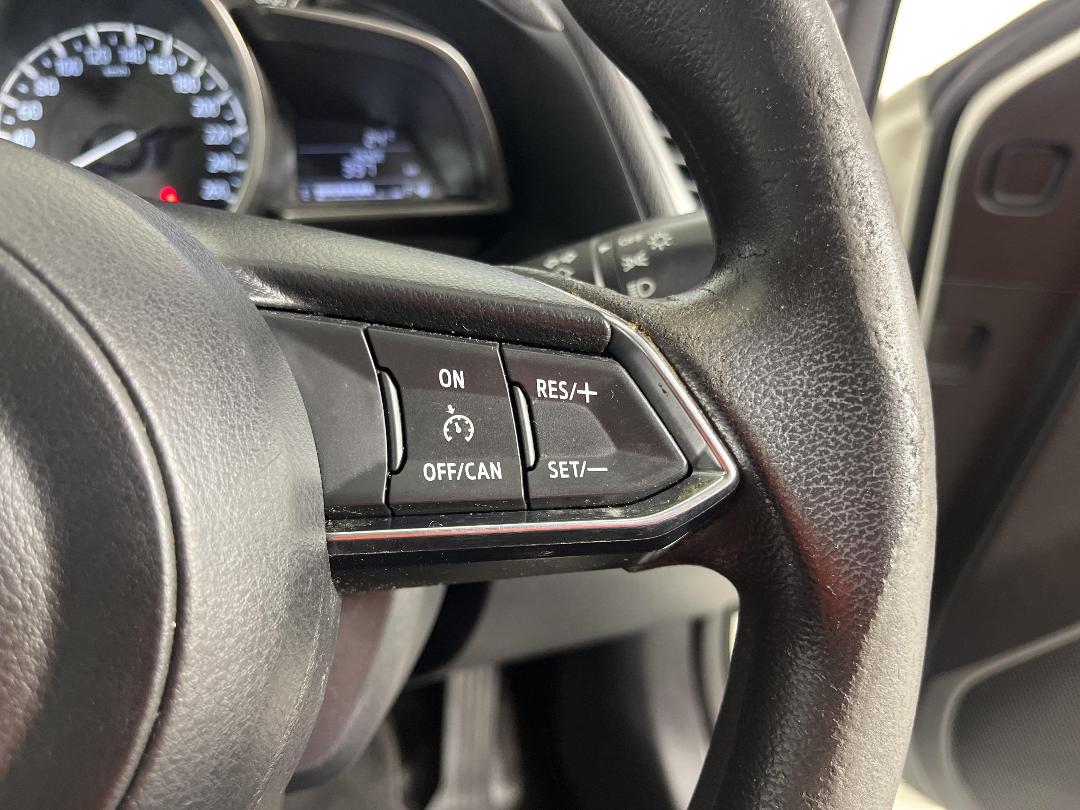 Photo '25' of Mazda Mazda3 Photo '25' of Mazda Mazda3