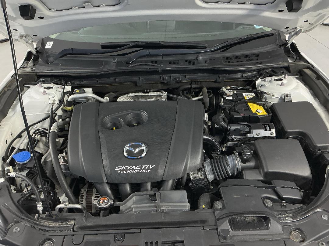 Photo '13' of Mazda Mazda3