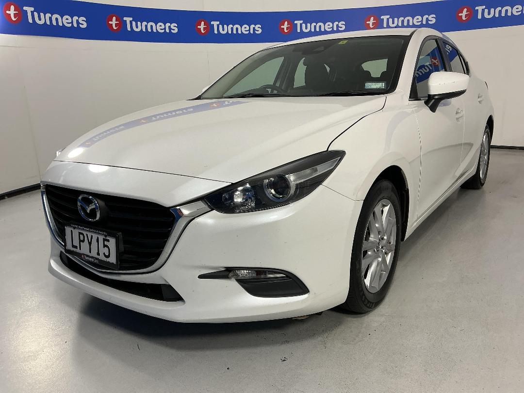 Photo '4' of Mazda Mazda3