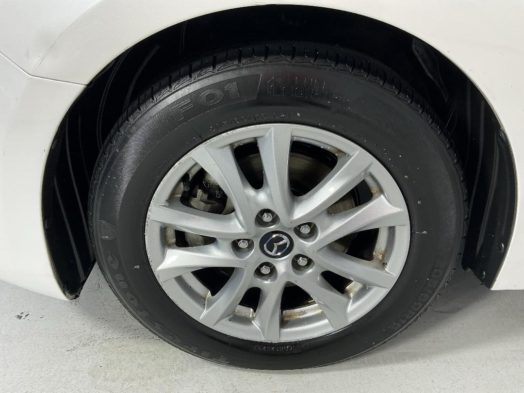 Photo '10' of Mazda Mazda3