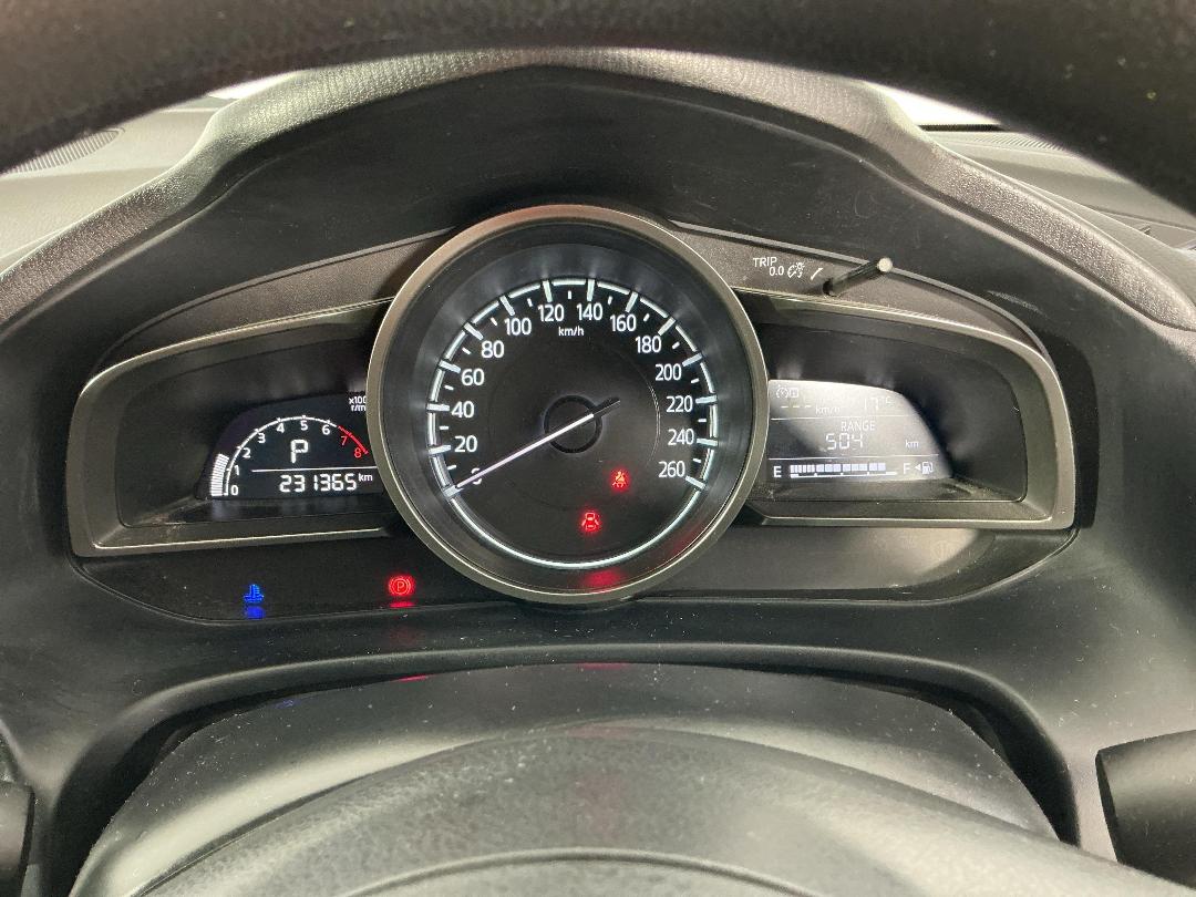 Photo '21' of Mazda Mazda3