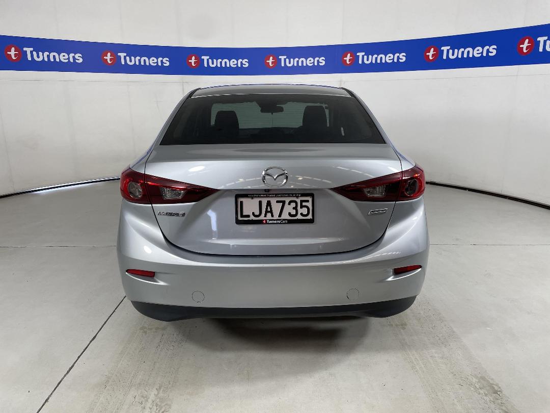 Photo '6' of Mazda Mazda3