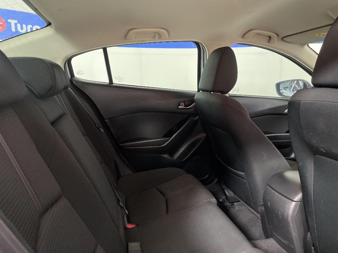 Photo '20' of Mazda Mazda3