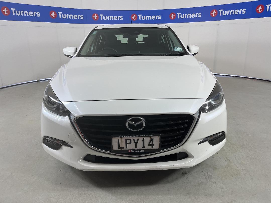 Photo '2' of Mazda Mazda3