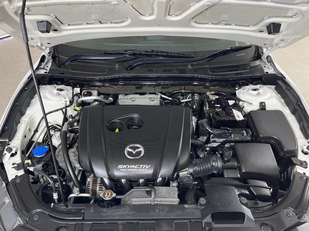 Photo '13' of Mazda Mazda3