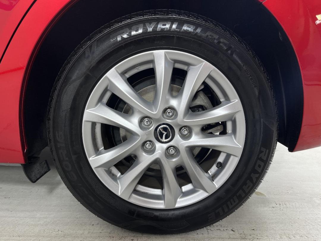 Photo '11' of Mazda Mazda3