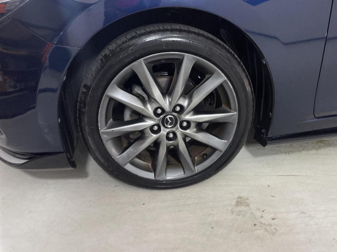 Photo '10' of Mazda Mazda3 Photo '10' of Mazda Mazda3