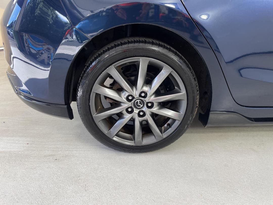 Photo '12' of Mazda Mazda3 Photo '12' of Mazda Mazda3