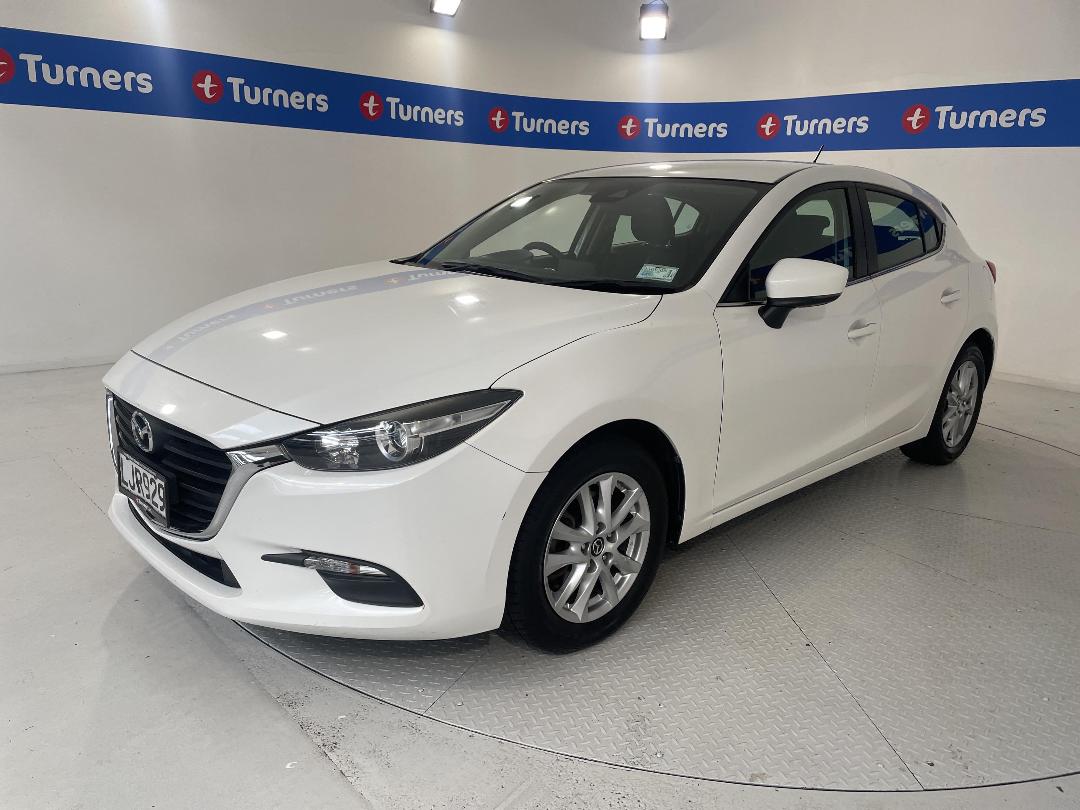 Photo '4' of Mazda Mazda3 Photo '4' of Mazda Mazda3