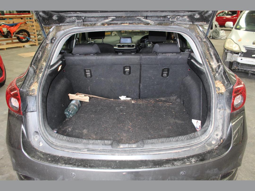 Photo '10' of Mazda Mazda3 GSX