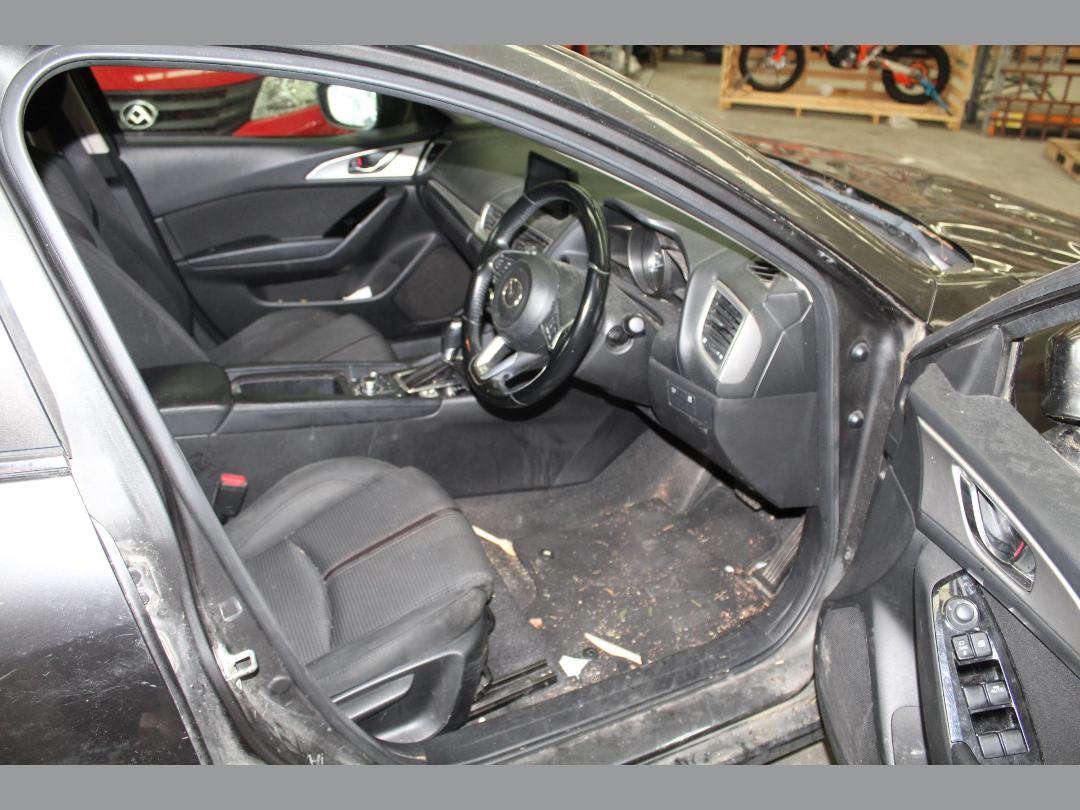 Photo '11' of Mazda Mazda3 GSX