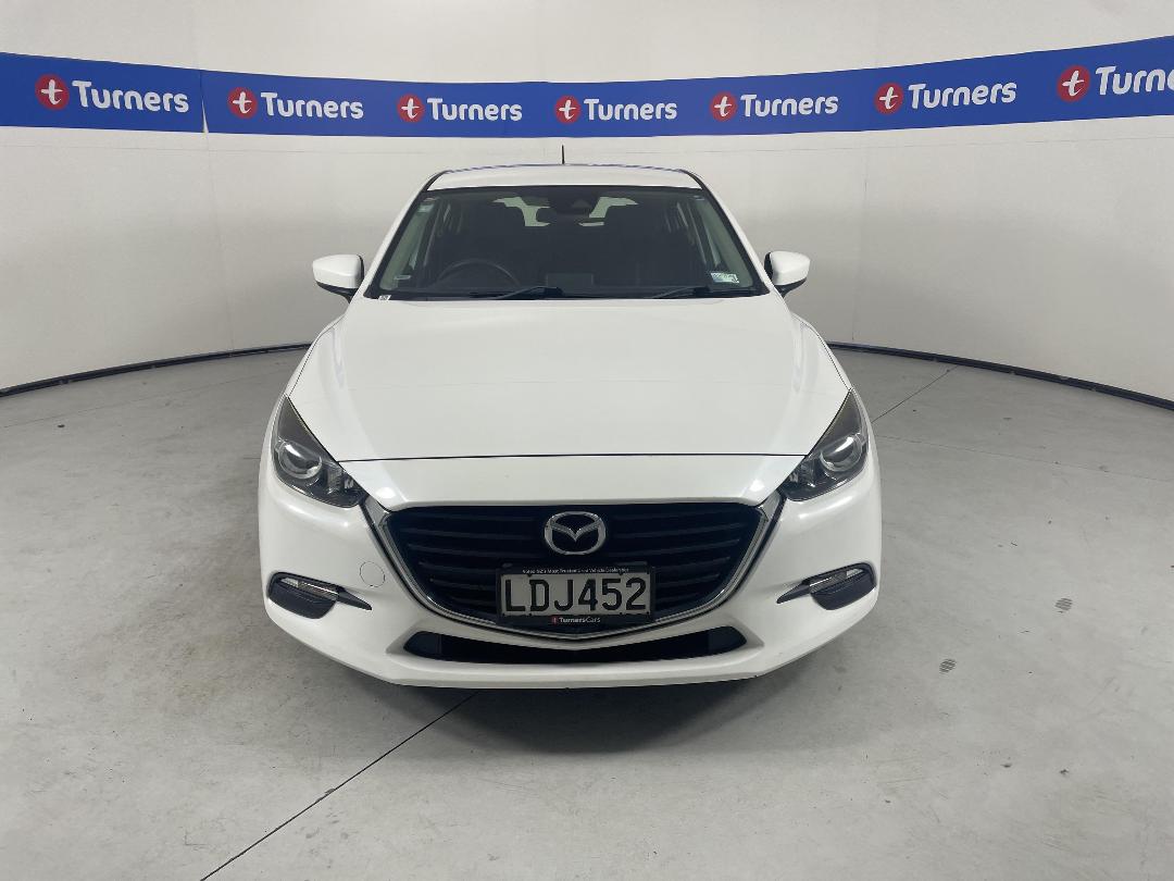 Photo '2' of Mazda Mazda3 Photo '2' of Mazda Mazda3