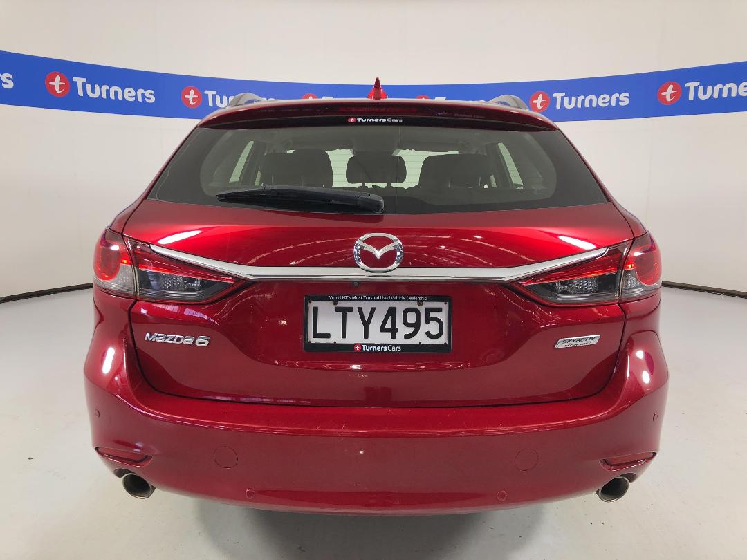 Photo '6' of Mazda Mazda6