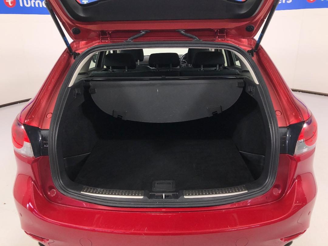 Photo '14' of Mazda Mazda6