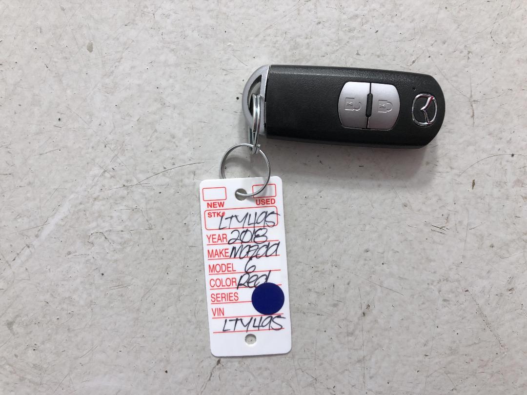 Photo '22' of Mazda Mazda6