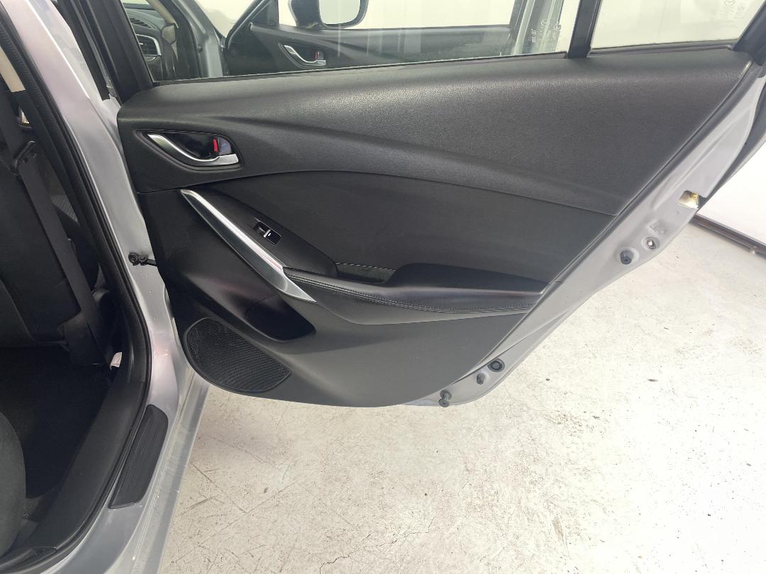 Photo '19' of Mazda Mazda6 Photo '19' of Mazda Mazda6