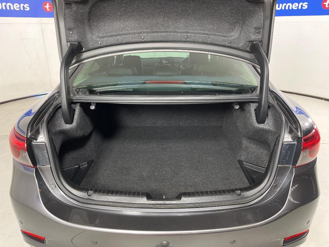 Photo '14' of Mazda Mazda6