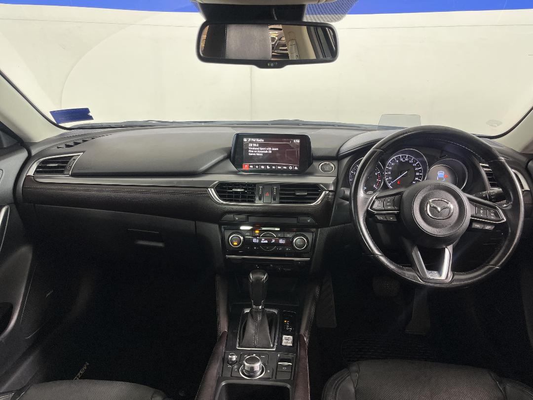 Photo '17' of Mazda Mazda6