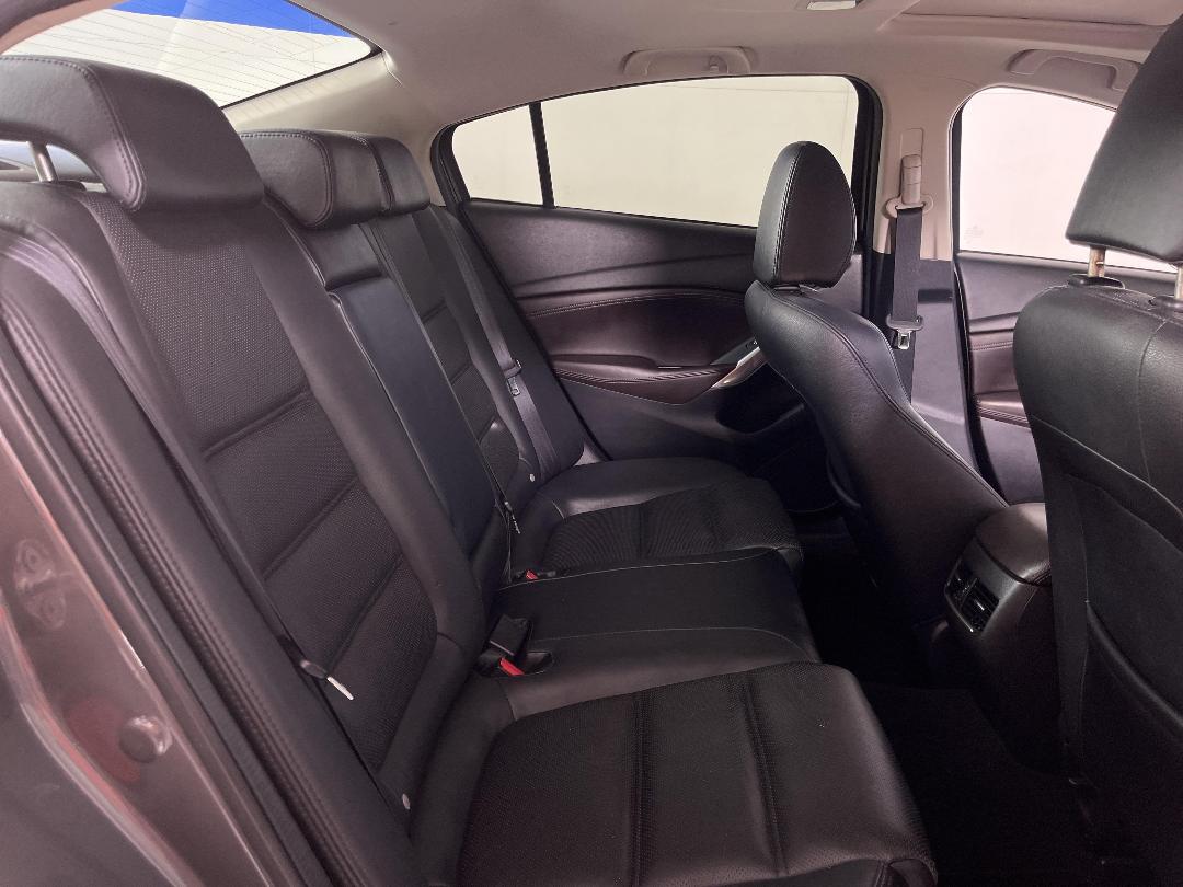 Photo '20' of Mazda Mazda6