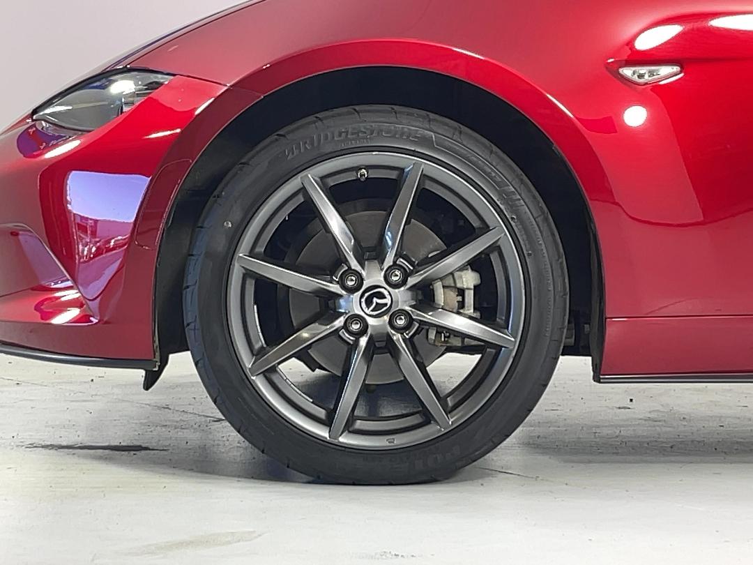 Photo '10' of Mazda MX-5