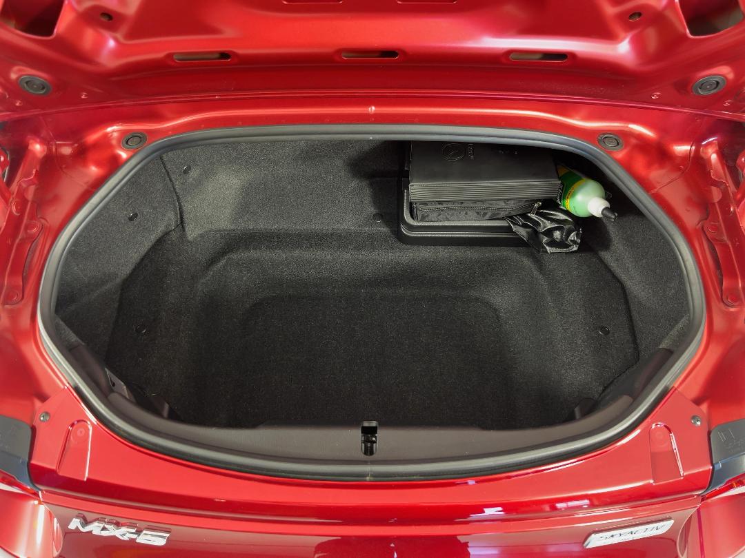 Photo '14' of Mazda MX-5