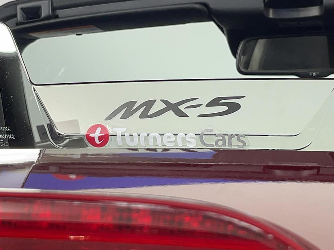 Photo '39' of Mazda MX-5