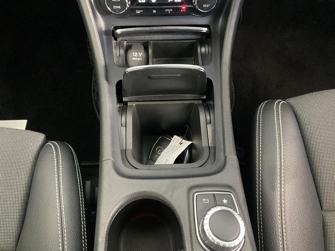 Photo '18' of Mercedes-Benz A180