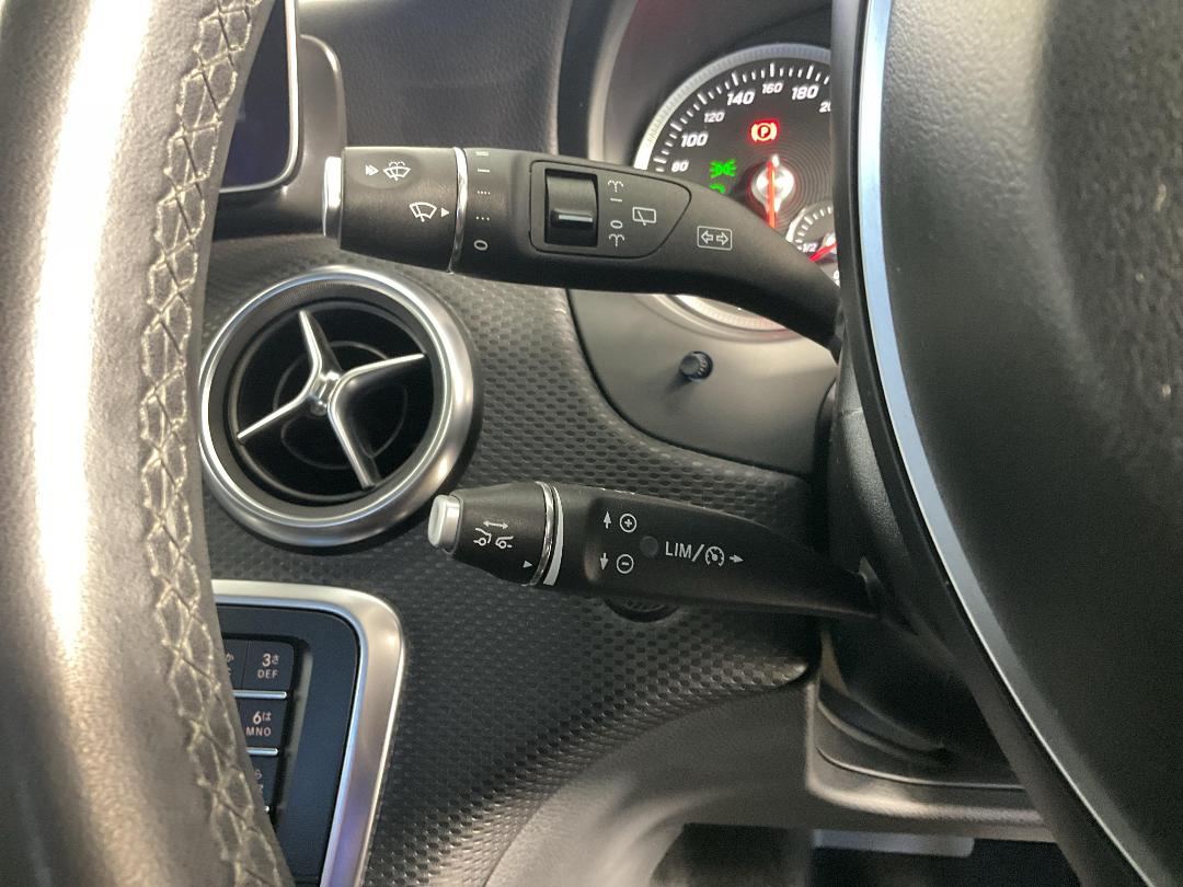 Photo '31' of Mercedes-Benz A180