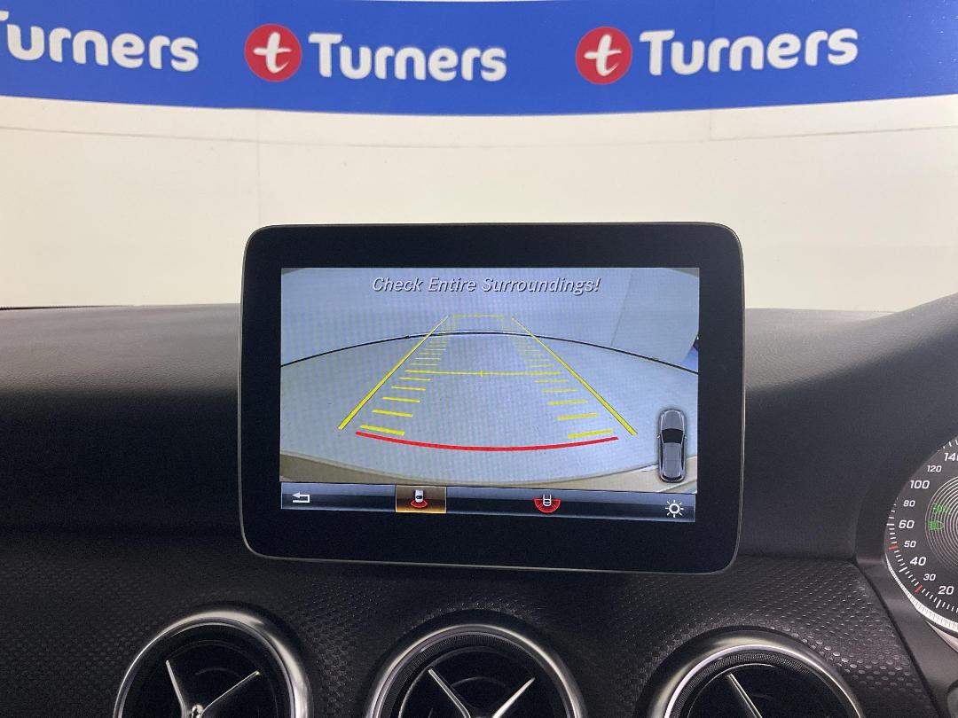 Photo '32' of Mercedes-Benz A180