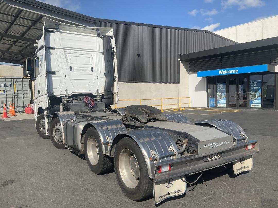 Photo '5' of Mercedes-Benz ACTROS 3263 Tractor Unit