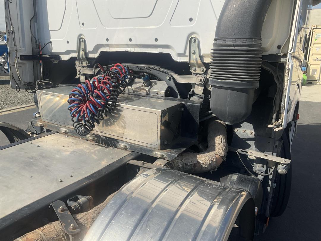 Photo '11' of Mercedes-Benz ACTROS 3263 Tractor Unit