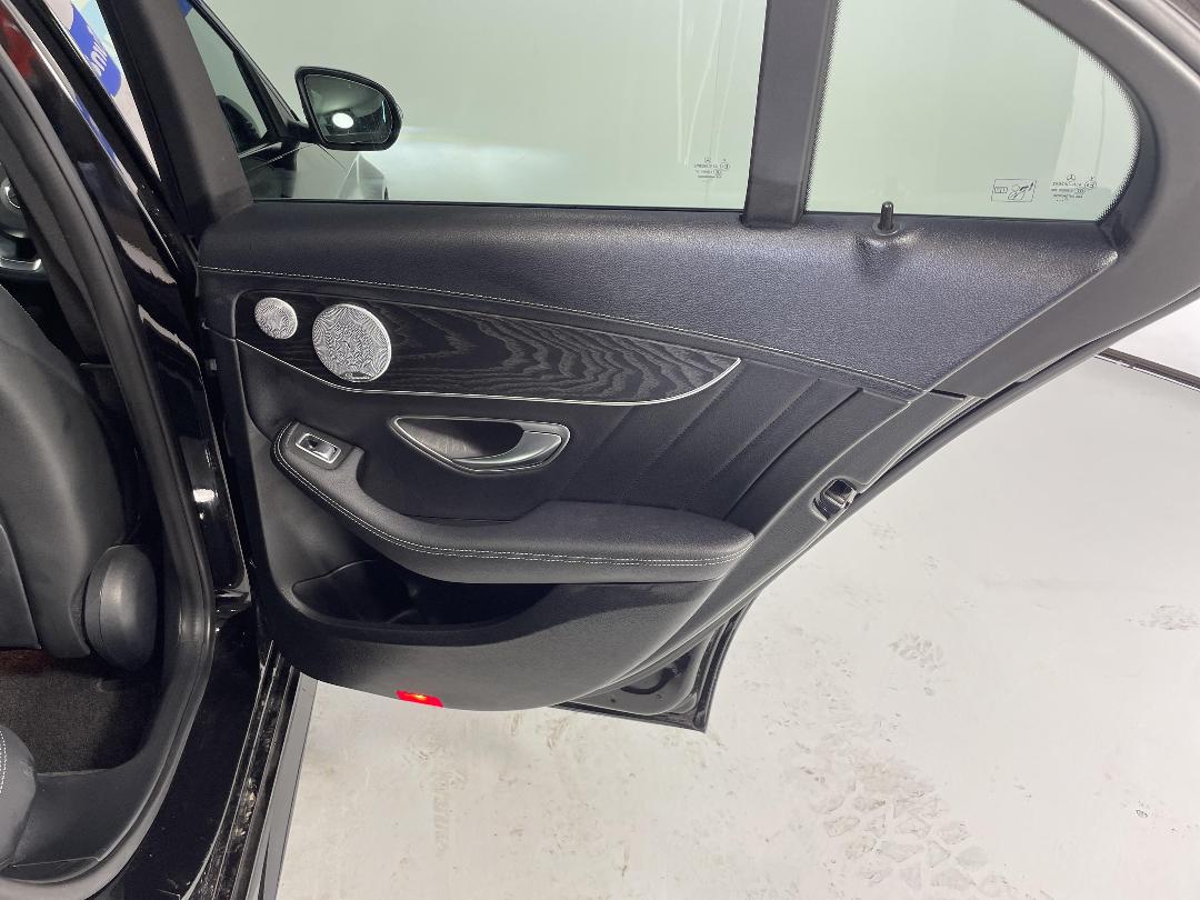 Photo '19' of Mercedes-Benz AMG Photo '19' of Mercedes-Benz AMG