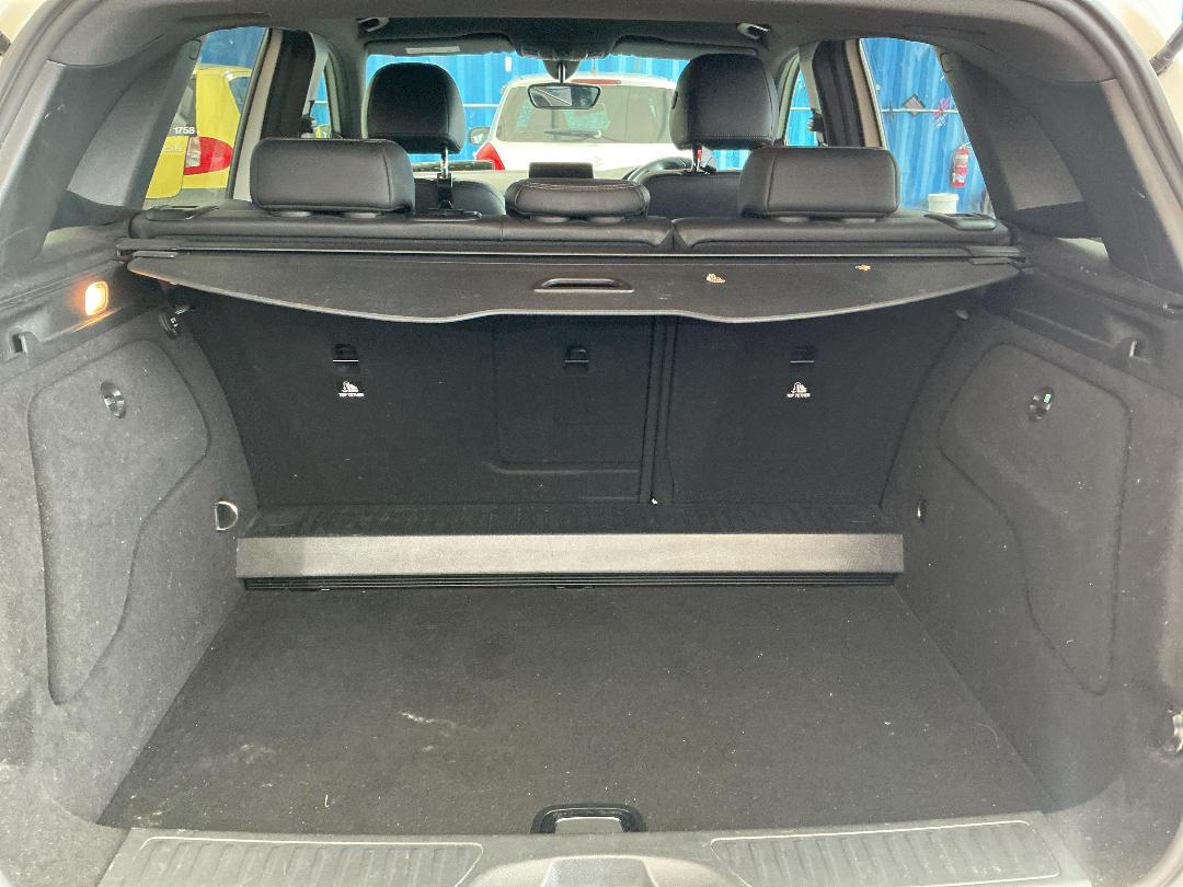 Photo '20' of Mercedes-Benz B-Class B180 Photo '20' of Mercedes-Benz B-Class B180