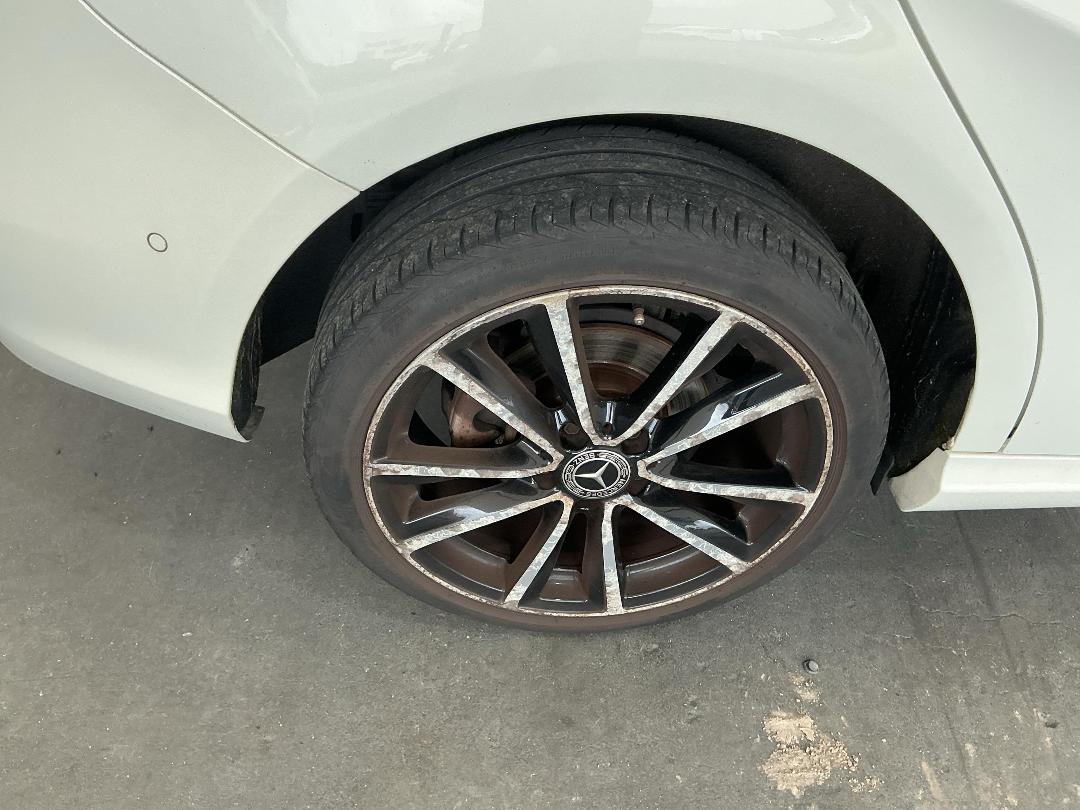 Photo '15' of Mercedes-Benz B-Class B180 Photo '15' of Mercedes-Benz B-Class B180